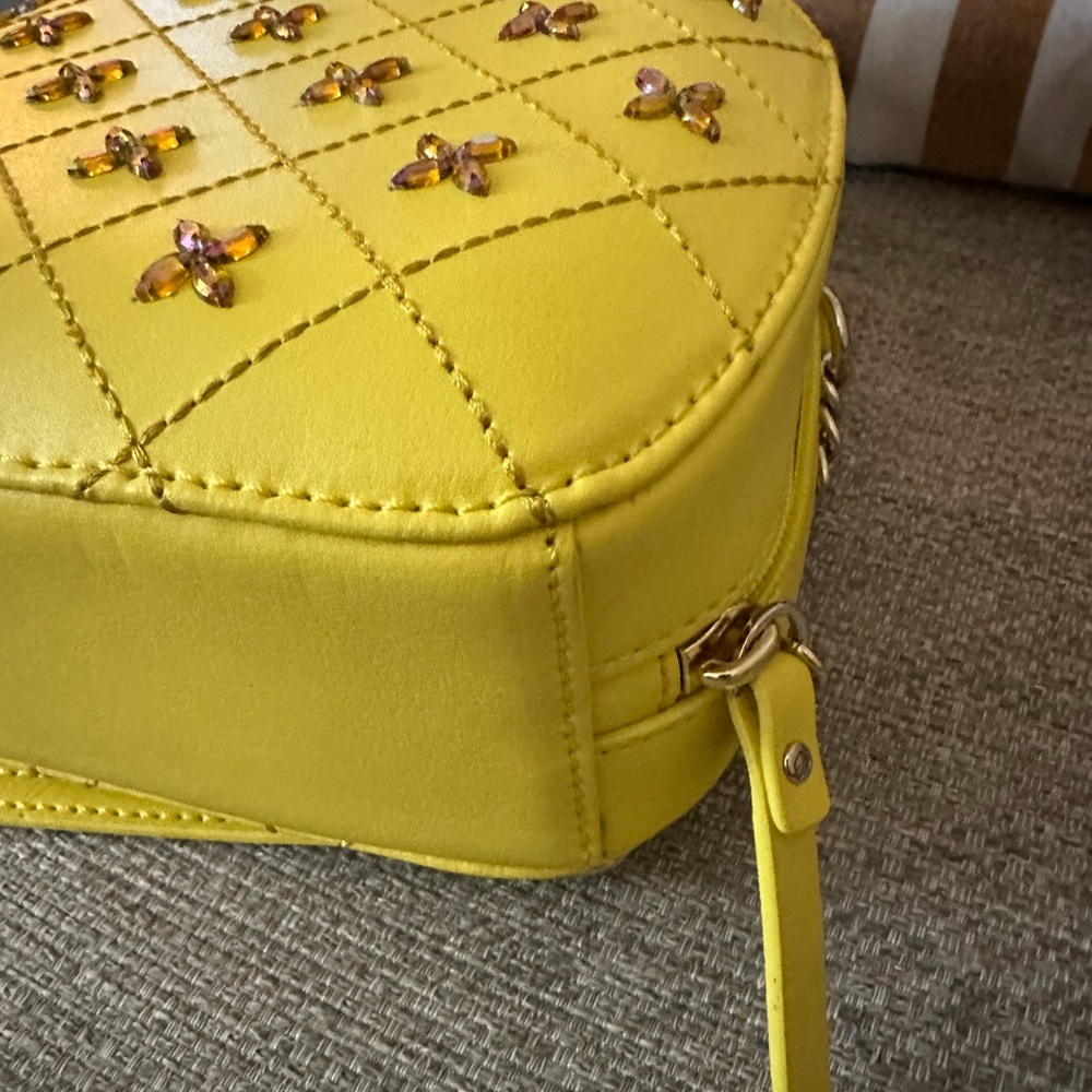Kate Spade How Refreshing Pineapple Novelty  Women's Bag - Picture 10 of 16